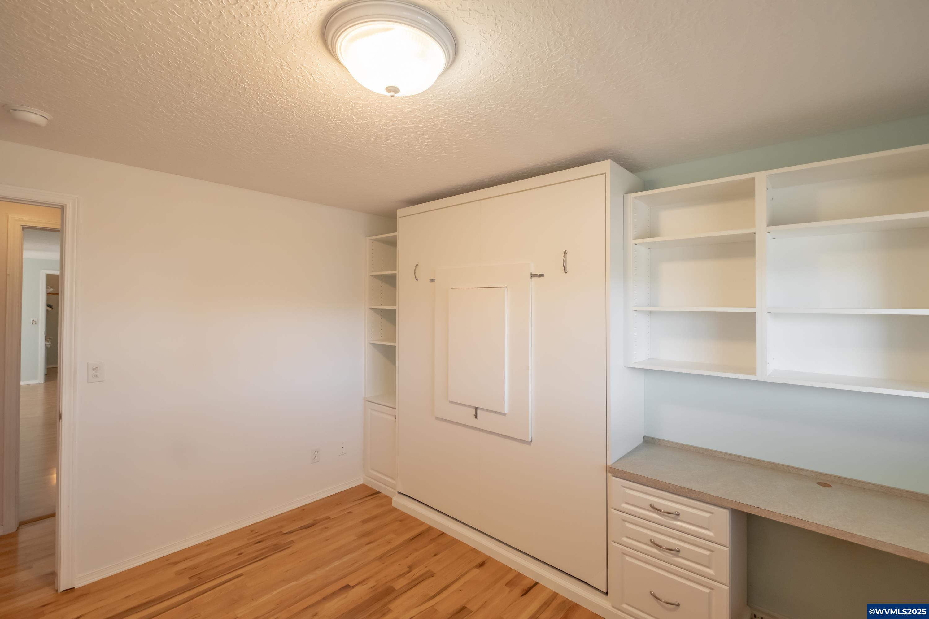 Woodburn, Oregon 97071, United States, 2 Bedrooms Bedrooms, ,2 BathroomsBathrooms,Residential,Active,97323