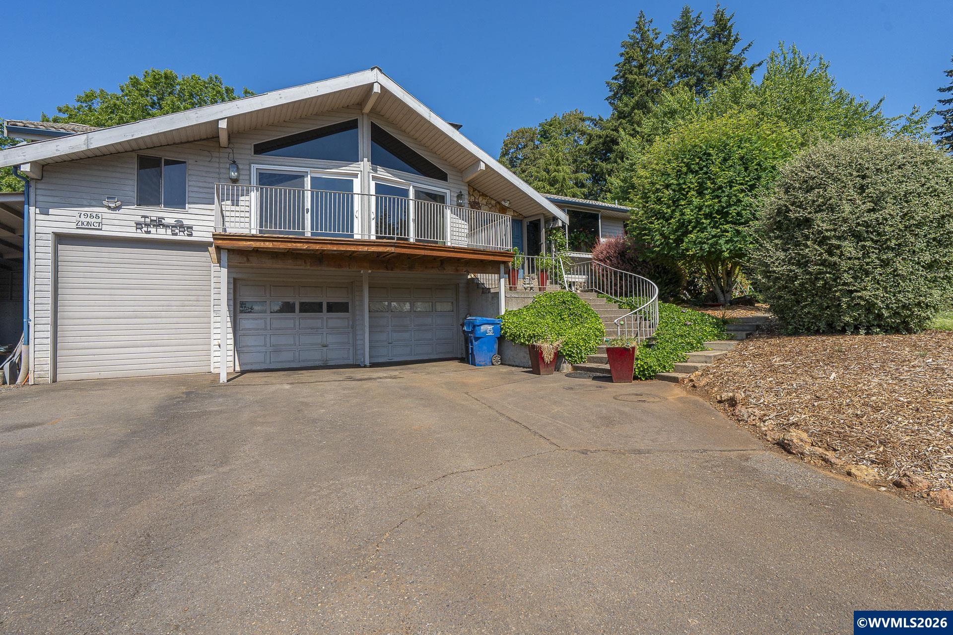 7955 Zion Ct SE