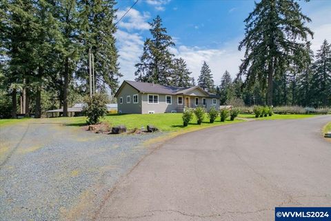 28095 Santiam Hwy Sweet Home OR 97386