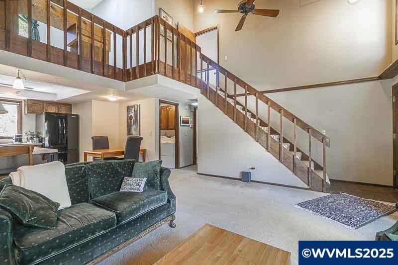 3588 NW Wisteria Pl