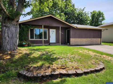 2419 Ermine St SE Albany OR 97322