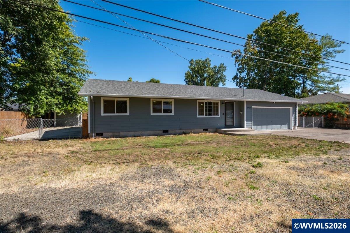 1423 32nd Av SE