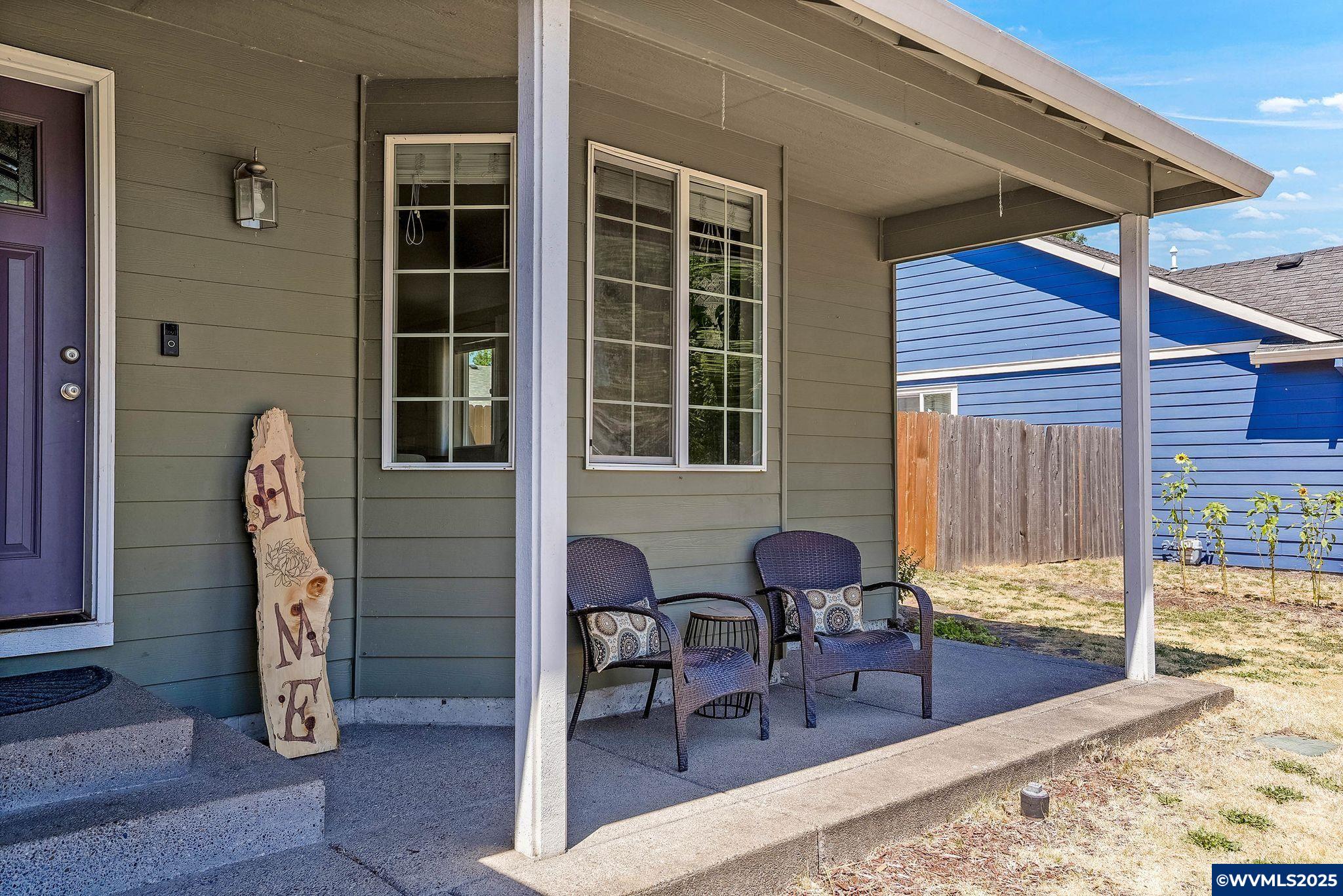 1414 S 6 St