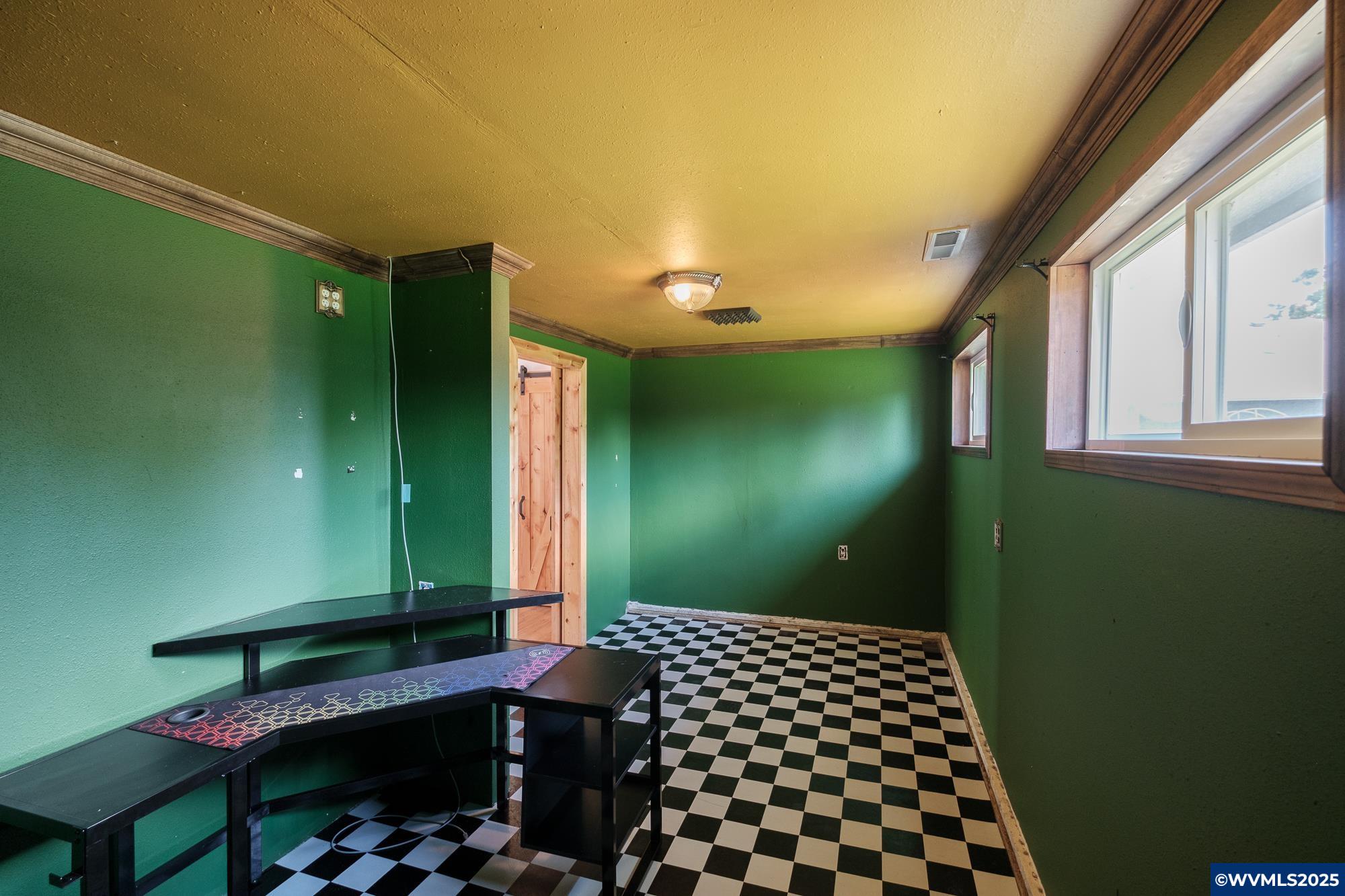 Keizer, Oregon 97303, United States, 3 Bedrooms Bedrooms, ,1 BathroomBathrooms,Residential,Active,123236