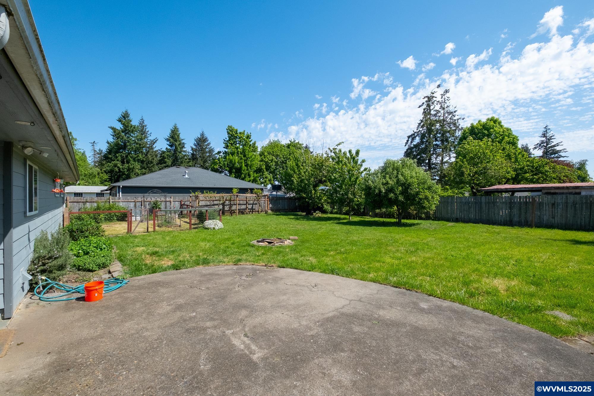 Keizer, Oregon 97303, United States, 3 Bedrooms Bedrooms, ,1 BathroomBathrooms,Residential,Active,123236