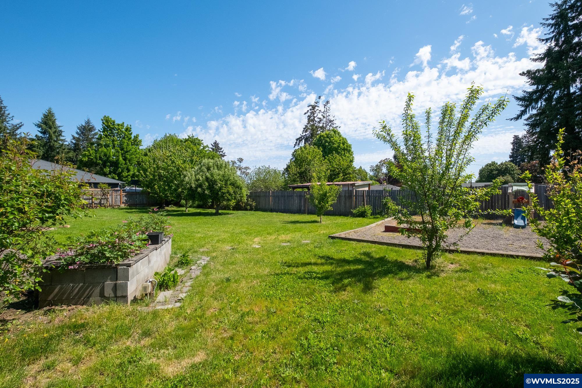 Keizer, Oregon 97303, United States, 3 Bedrooms Bedrooms, ,1 BathroomBathrooms,Residential,Active,123236