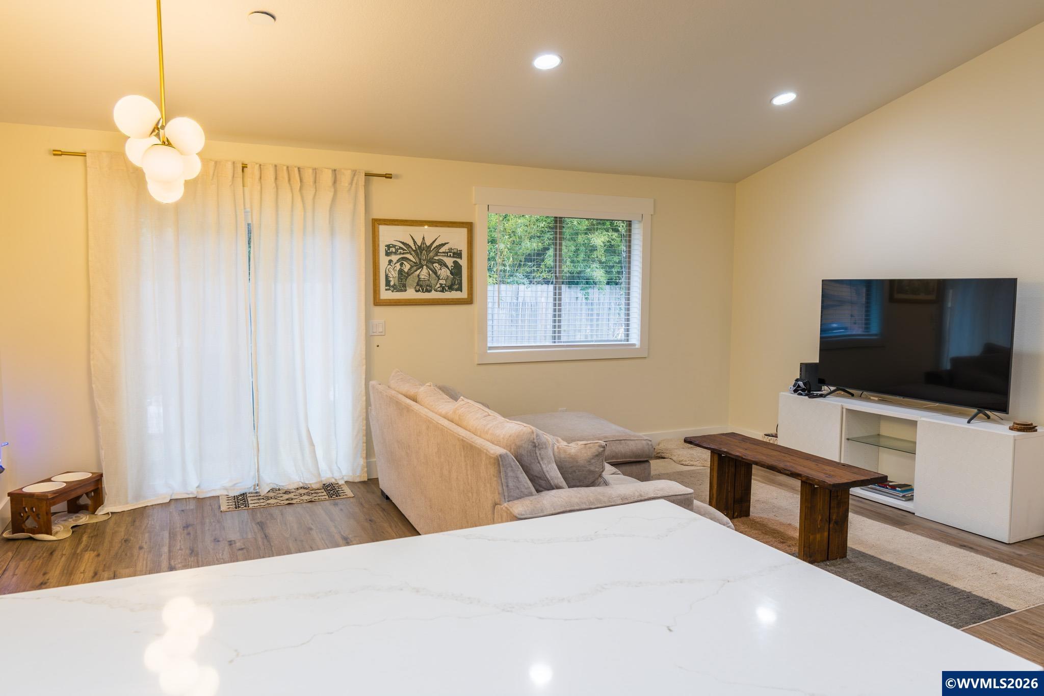 5155 Lone Tree Ct NE