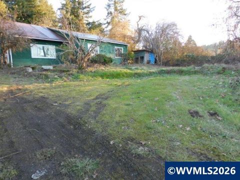 26562 Highway 36 Cheshire OR 97419