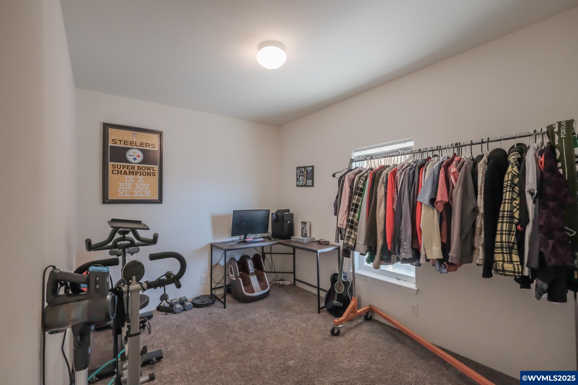 Salem, Oregon 97305, United States, 4 Bedrooms Bedrooms, ,2 BathroomsBathrooms,Residential,Active,13085