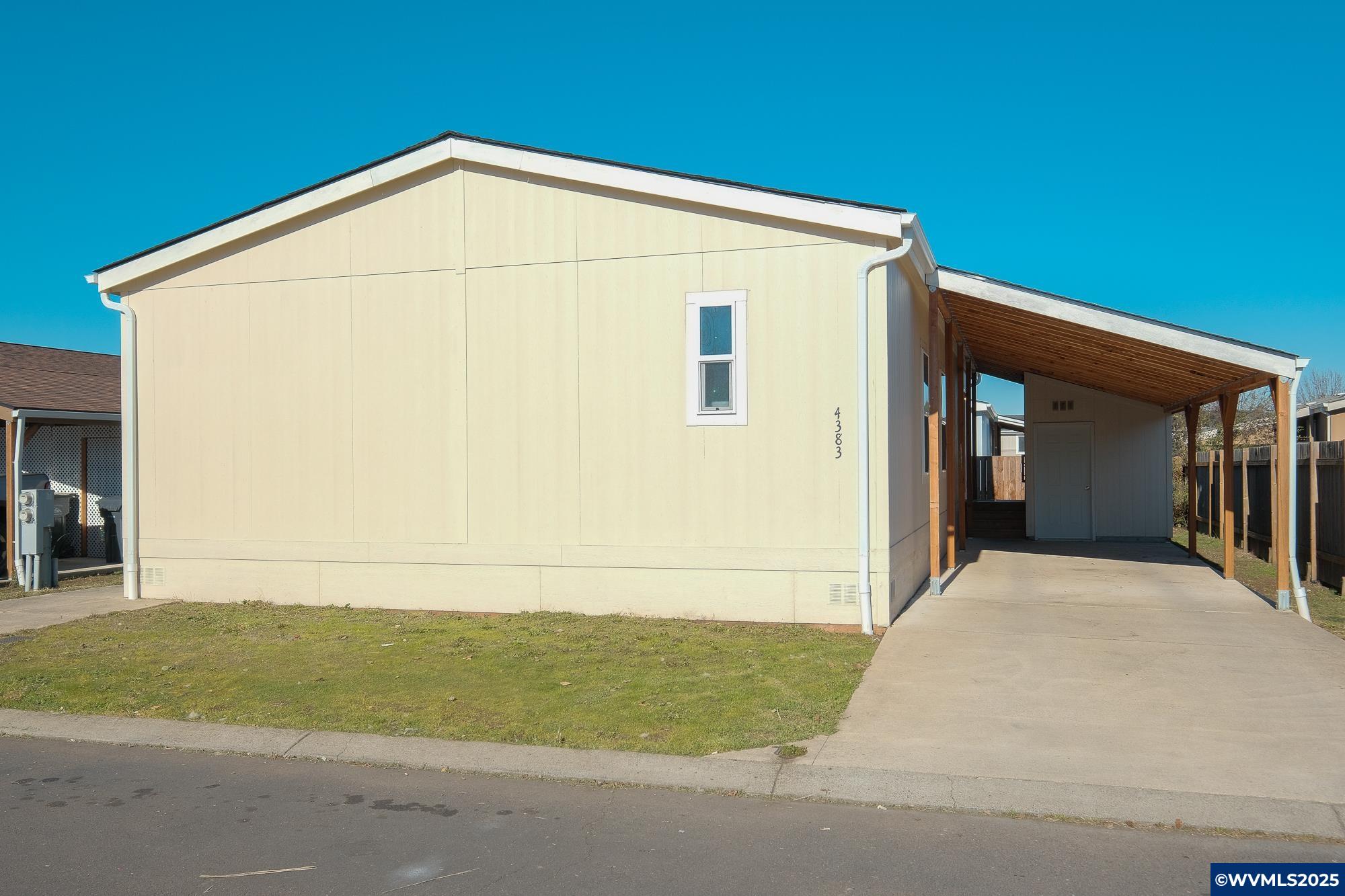 Salem, Oregon 97305, United States, 4 Bedrooms Bedrooms, ,2 BathroomsBathrooms,Residential,Active,13085