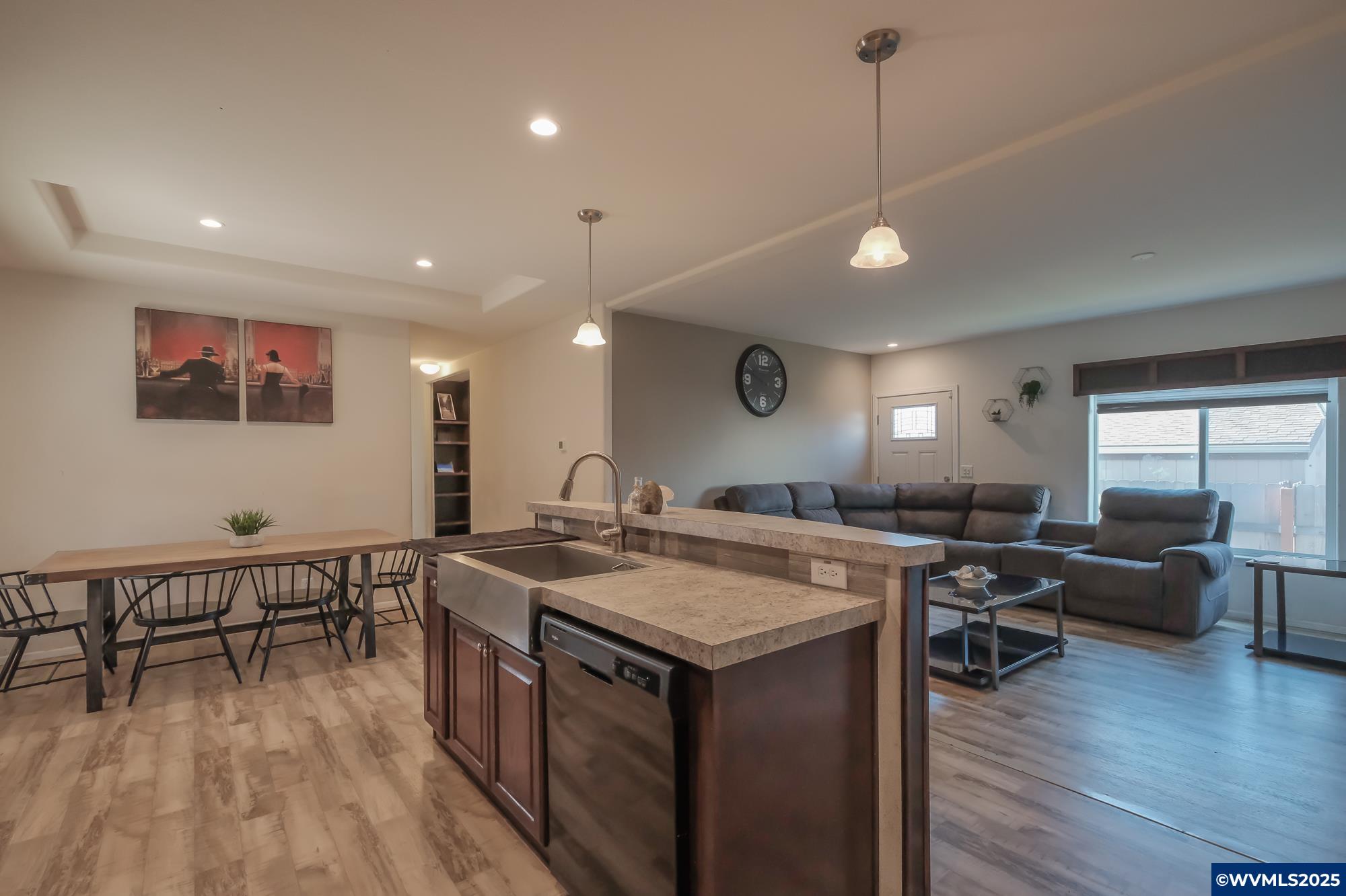 Salem, Oregon 97305, United States, 4 Bedrooms Bedrooms, ,2 BathroomsBathrooms,Residential,Active,13085