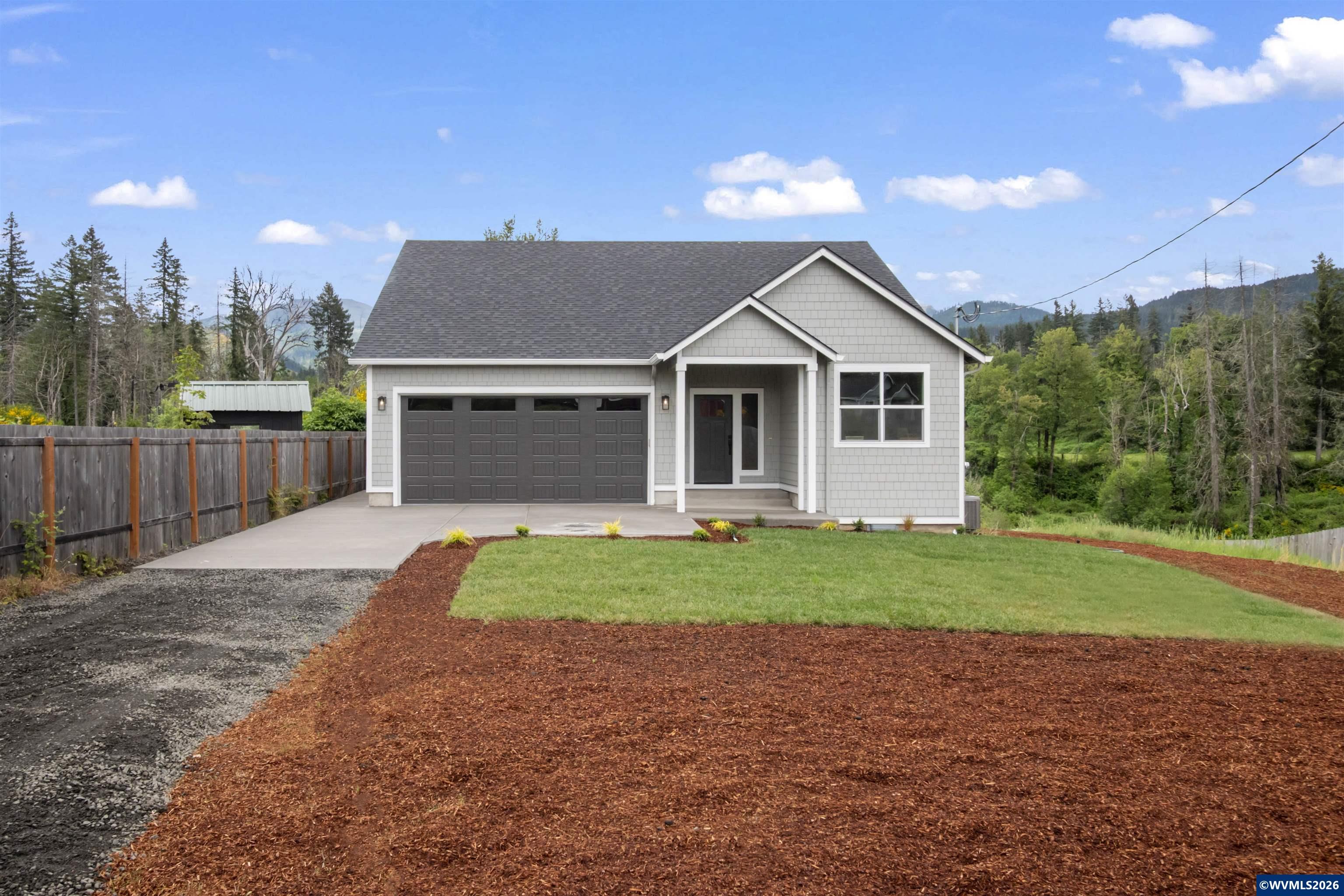 241 Dogwood Dr