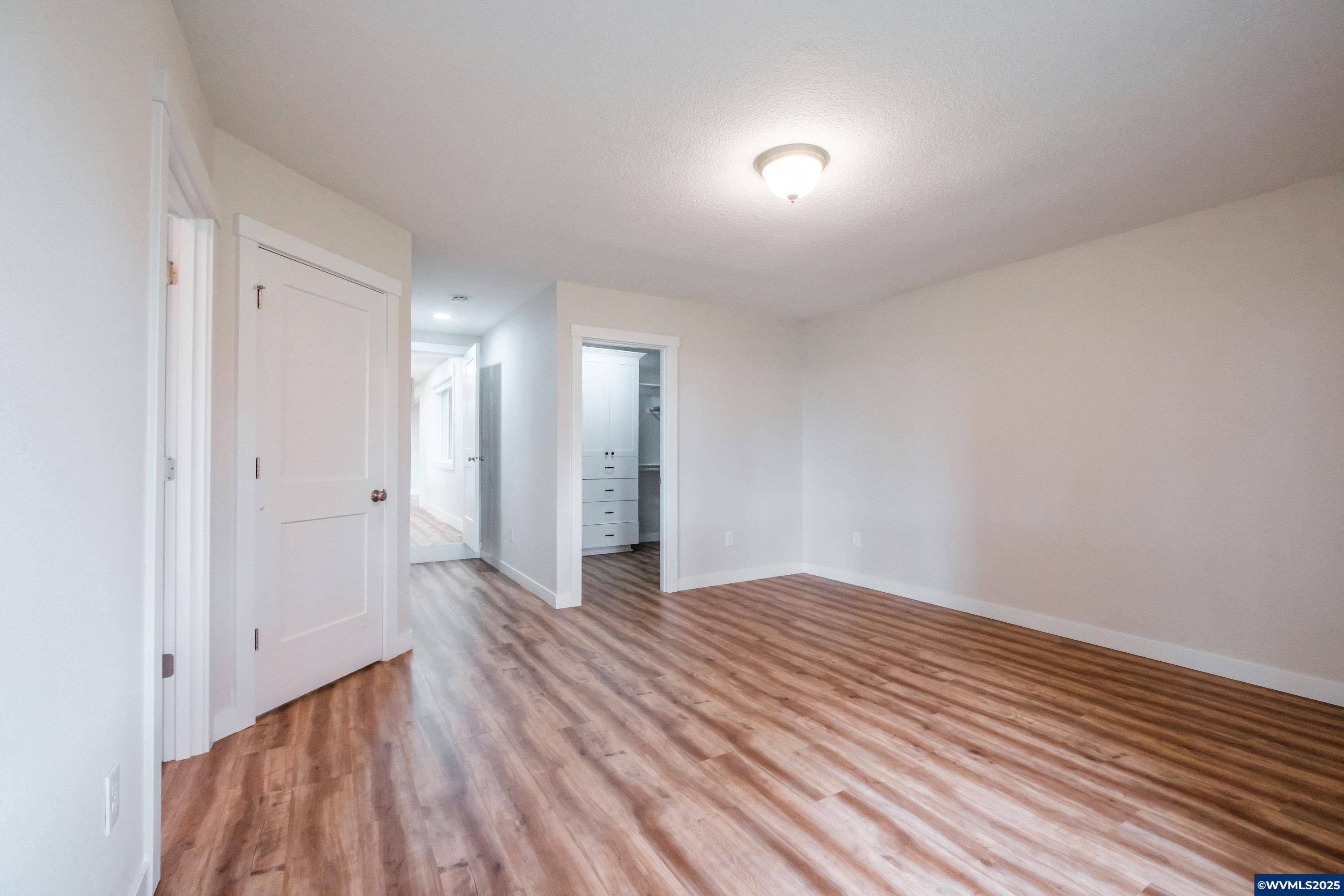 Mt Angel, Oregon 97362, United States, 4 Bedrooms Bedrooms, ,3 BathroomsBathrooms,Residential,Active,100088