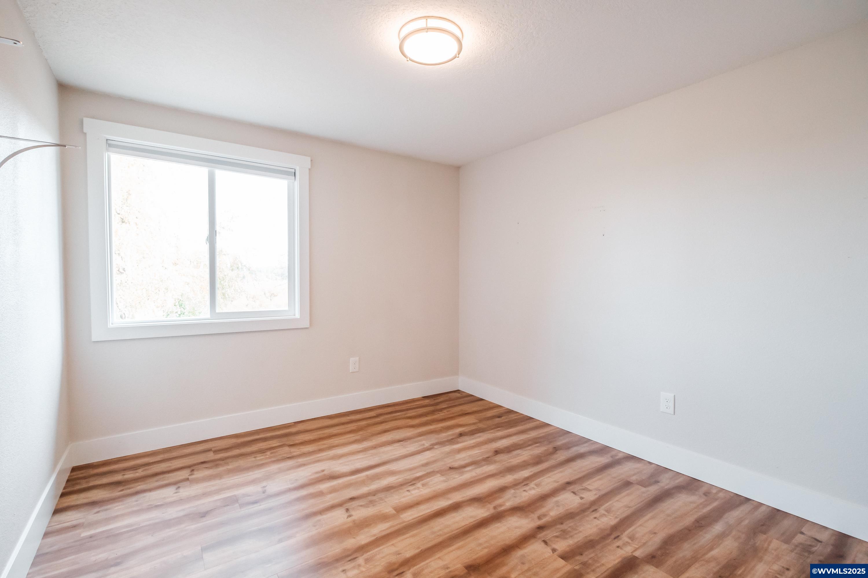 Mt Angel, Oregon 97362, United States, 4 Bedrooms Bedrooms, ,3 BathroomsBathrooms,Residential,Active,100088