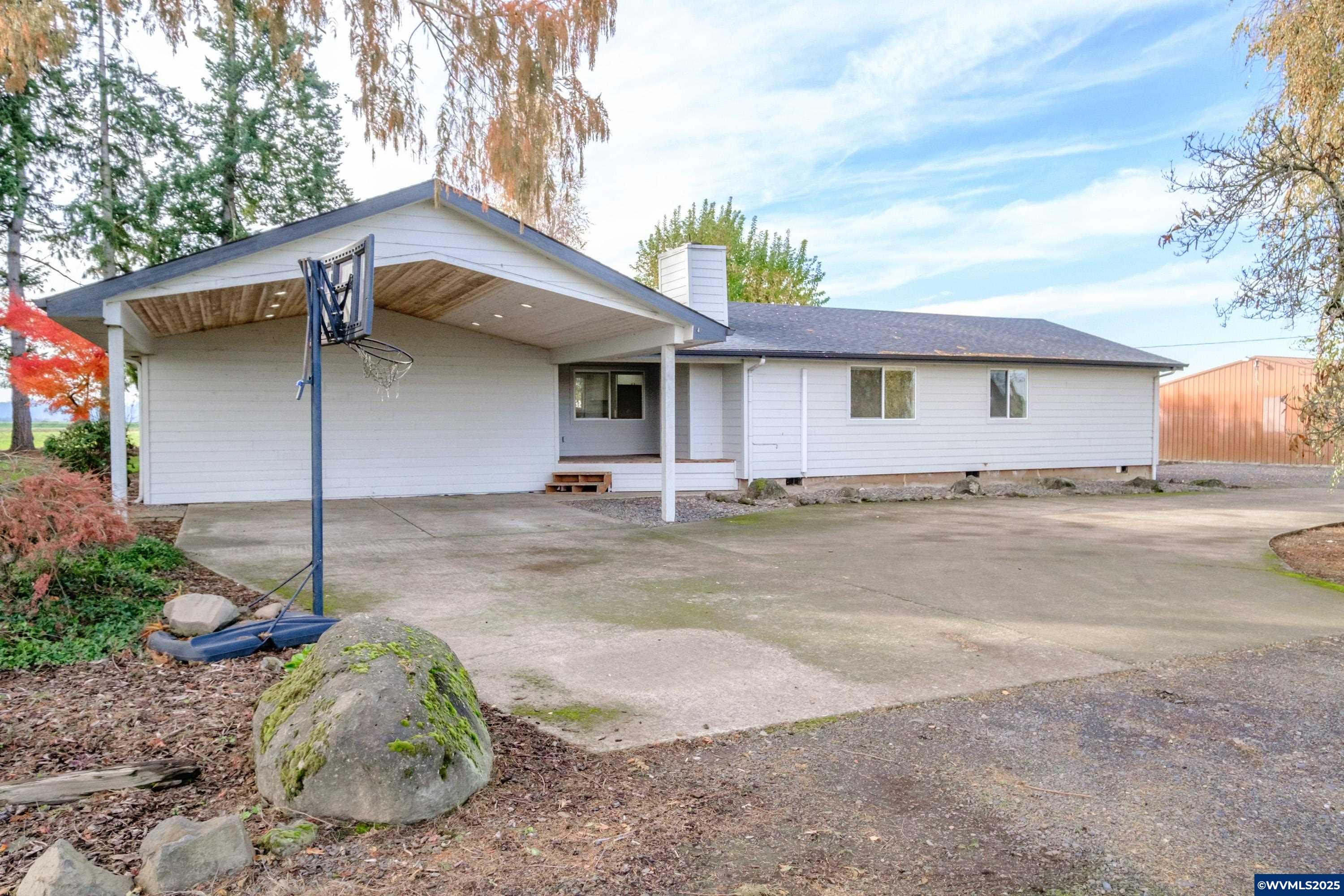 Mt Angel, Oregon 97362, United States, 4 Bedrooms Bedrooms, ,3 BathroomsBathrooms,Residential,Active,100088