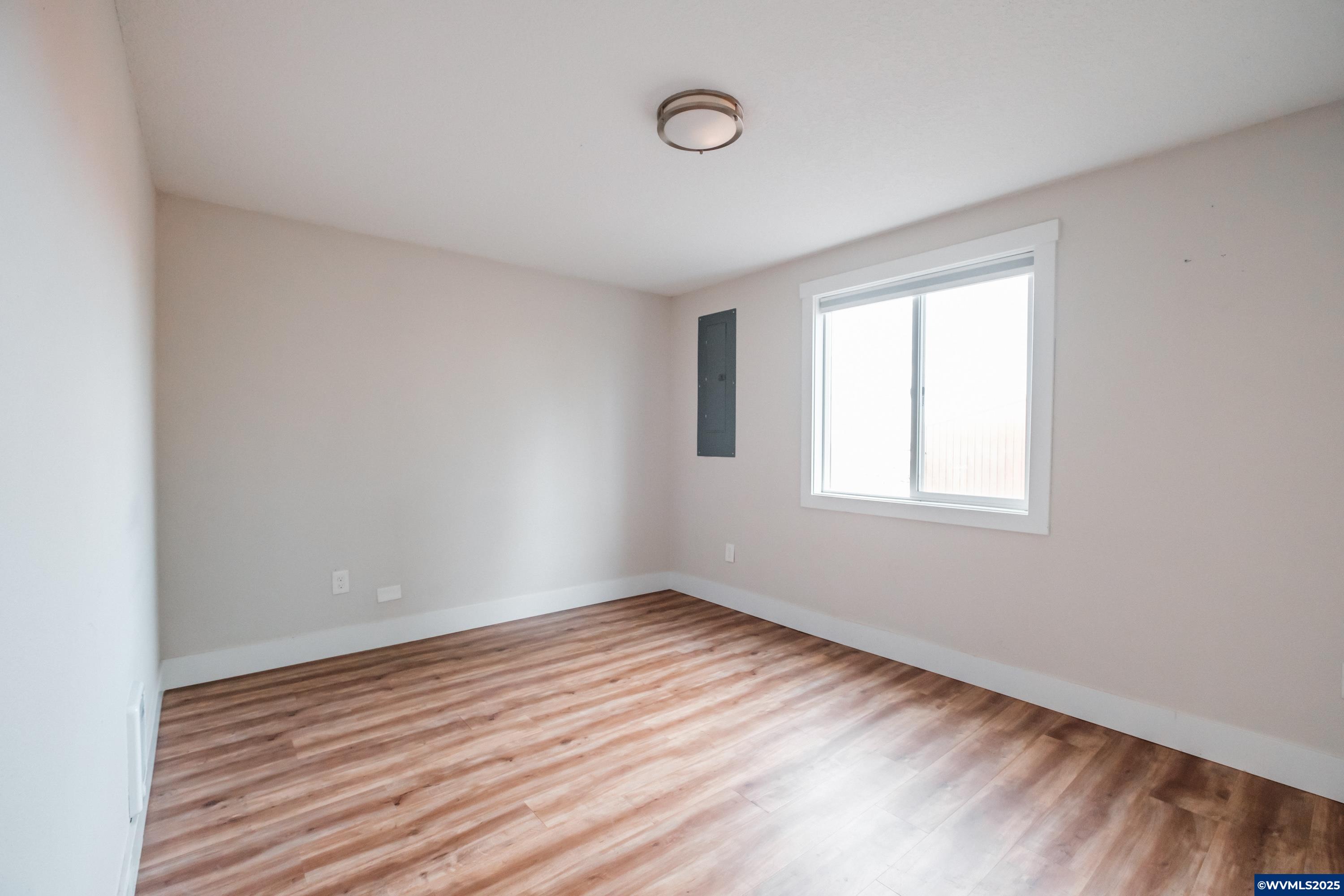 Mt Angel, Oregon 97362, United States, 4 Bedrooms Bedrooms, ,3 BathroomsBathrooms,Residential,Active,100088