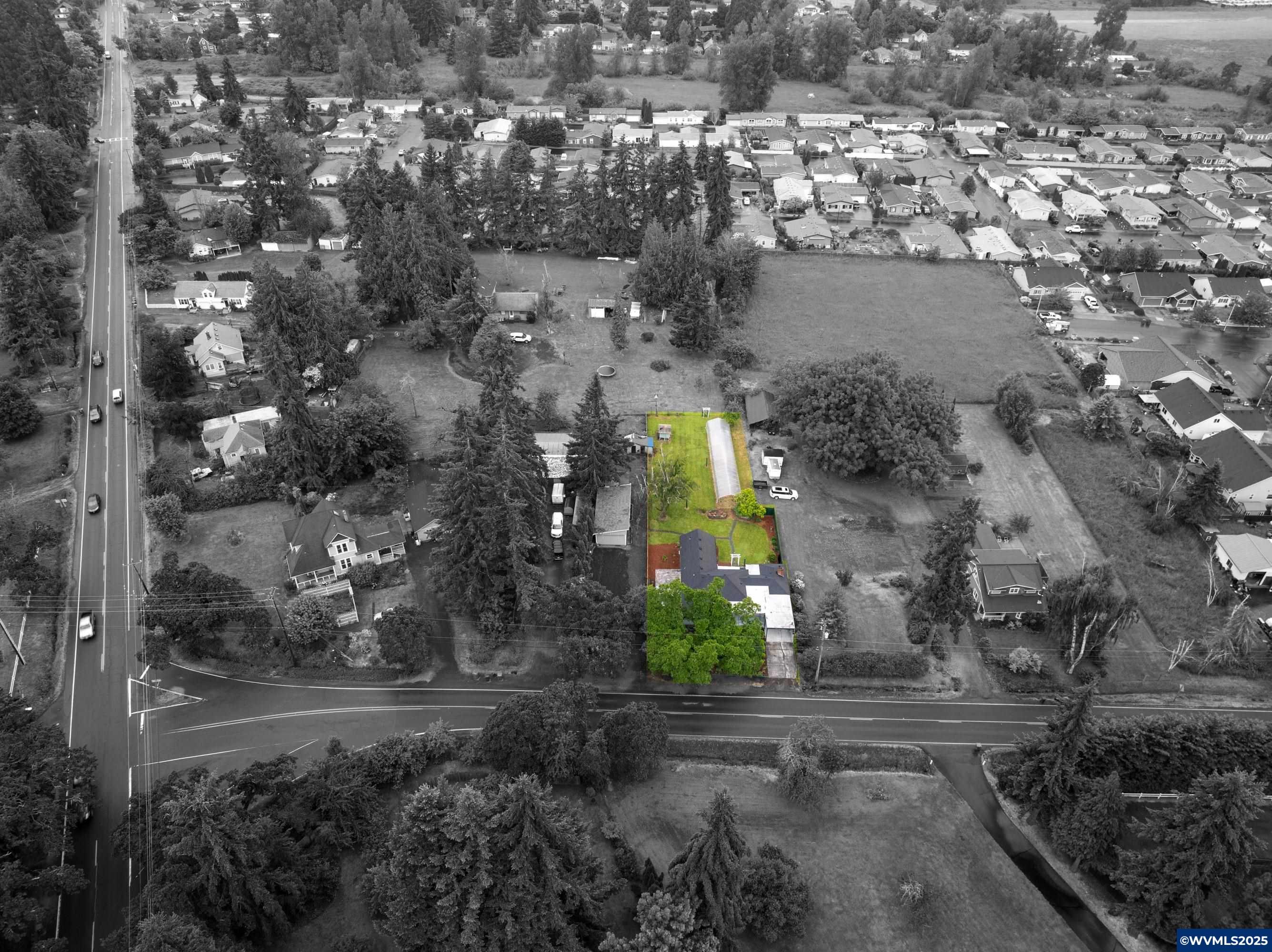 Silverton, Oregon 97381, United States, 3 Bedrooms Bedrooms, ,2 BathroomsBathrooms,Residential,Active,81092