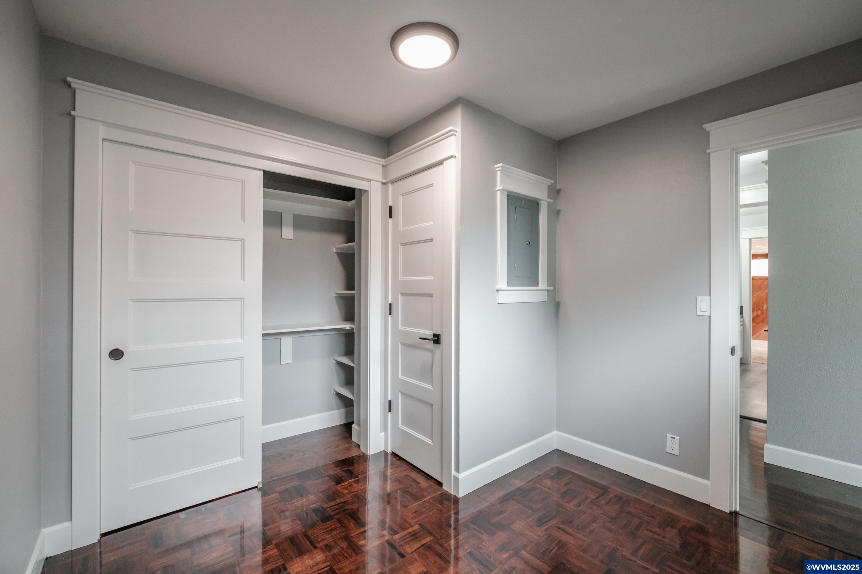 Silverton, Oregon 97381, United States, 3 Bedrooms Bedrooms, ,2 BathroomsBathrooms,Residential,Active,81092