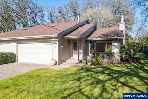 695 Fairview Av SE Salem OR 97302