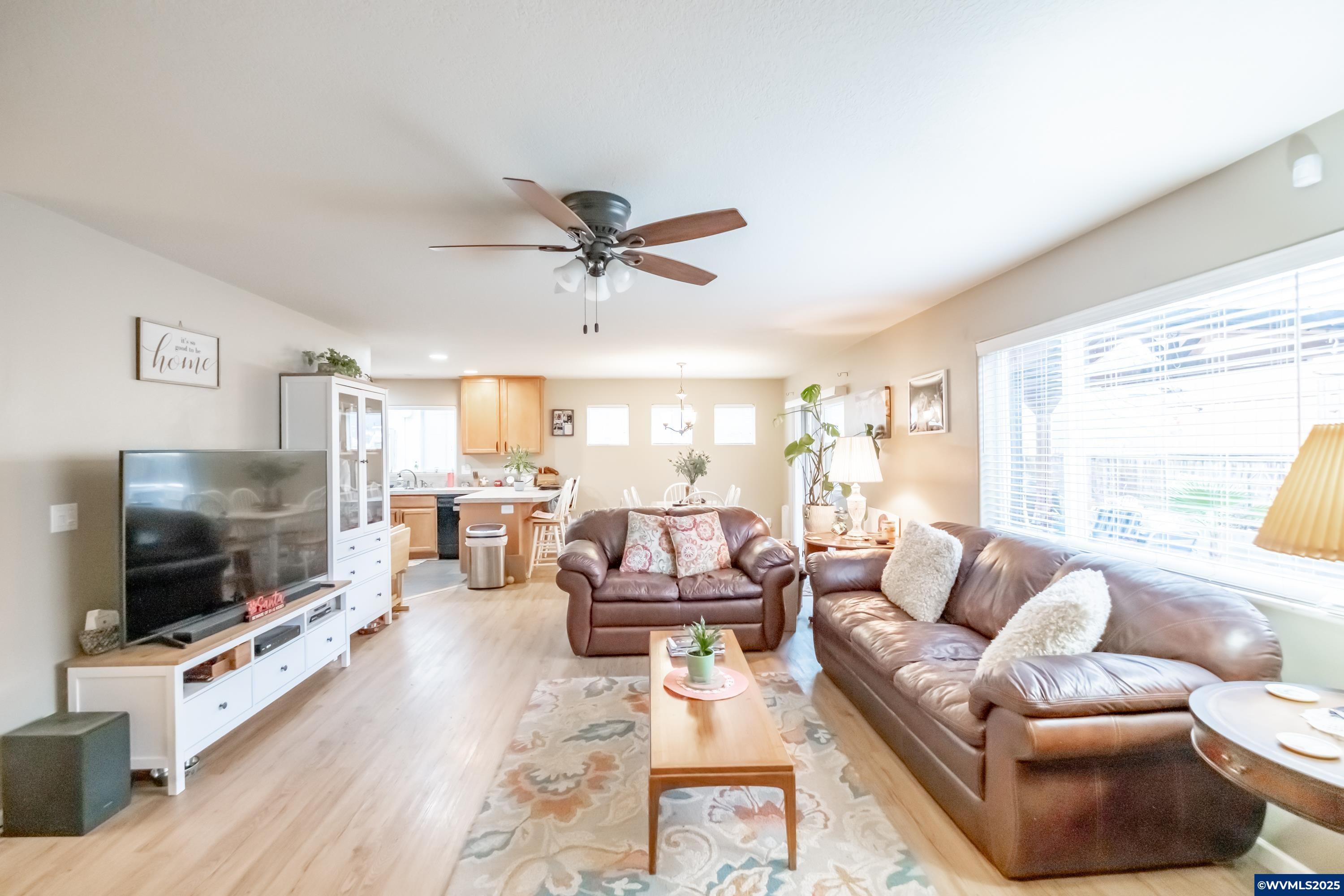 4145 Winners Circle Av SE