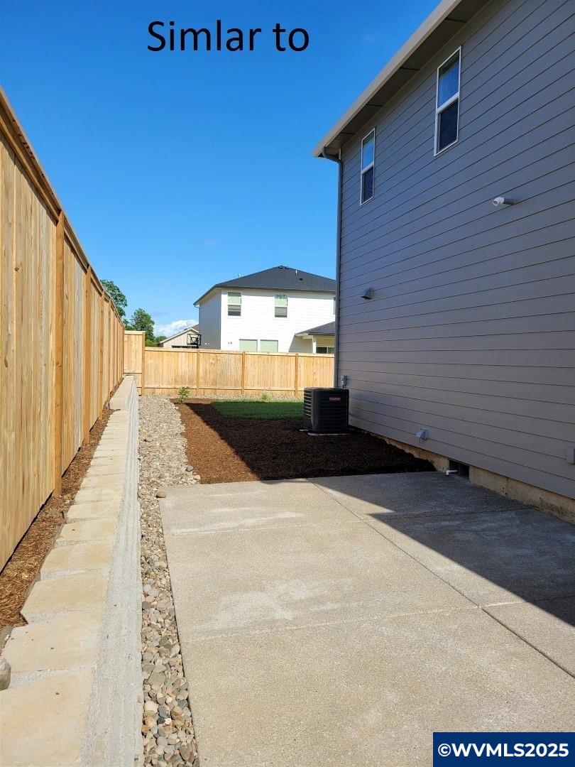 Lot B NW Crater Lake Dr