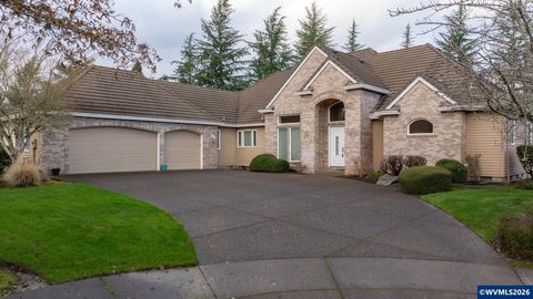 1755 NW Troon Ct McMinnville OR 97128