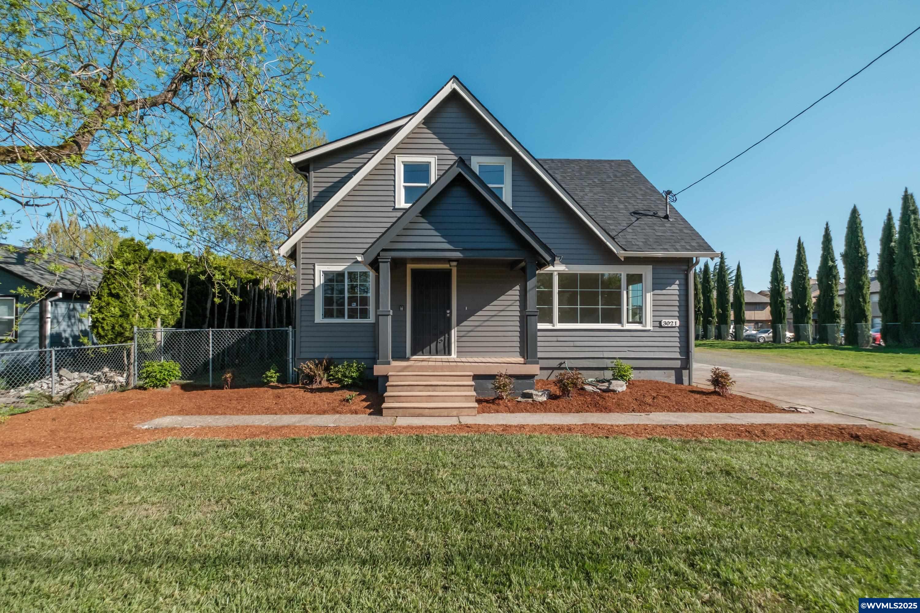 Salem, Oregon 97301, United States, 4 Bedrooms Bedrooms, ,3 BathroomsBathrooms,Residential,Pending,110597