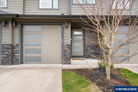 5912 Belknap Springs St SE Salem OR 97306