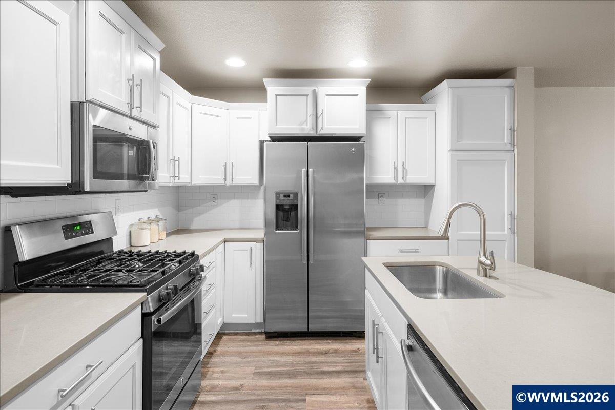 5912 Belknap Springs St SE