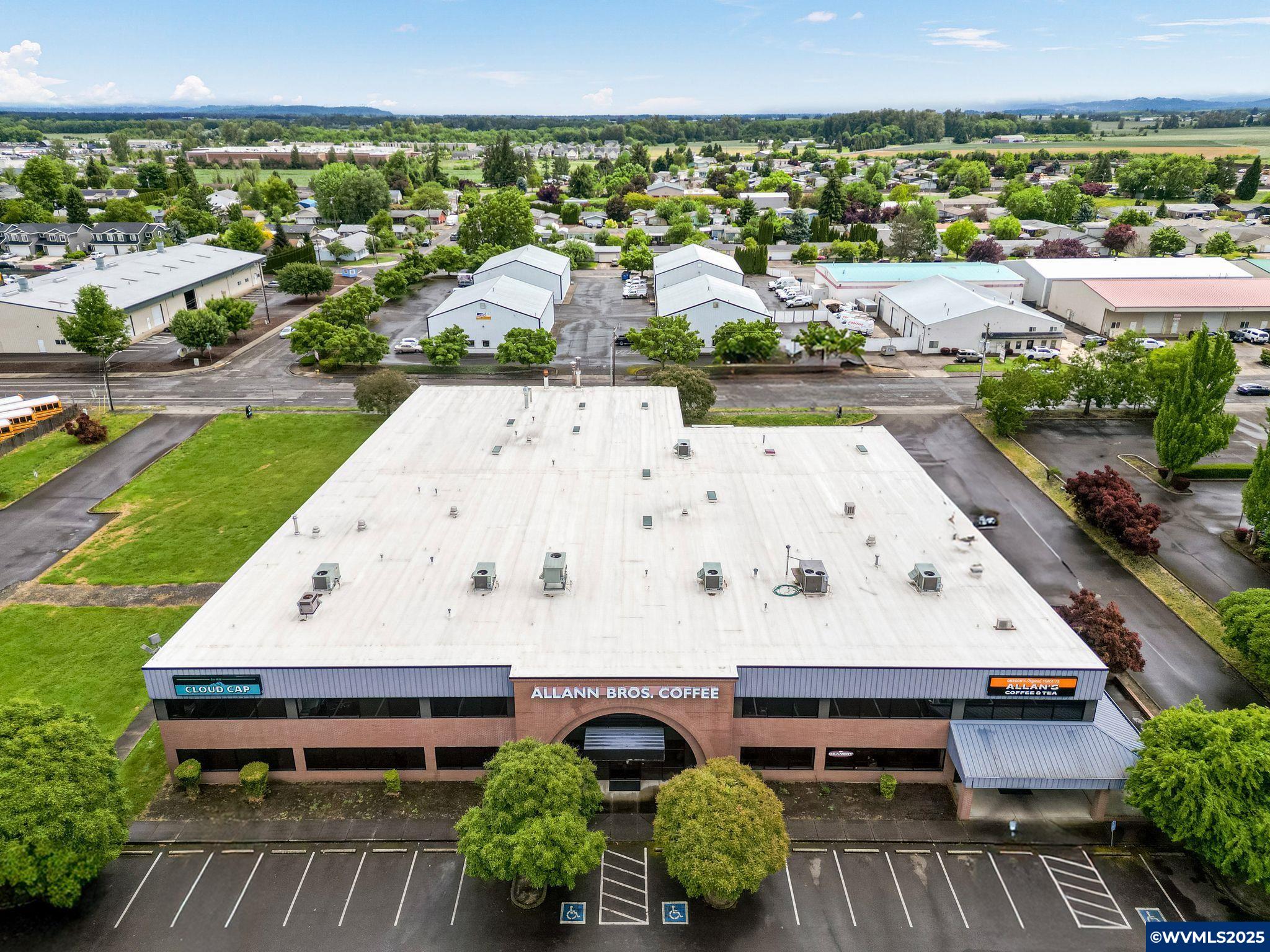 1820 - 1852 Fescue St SE