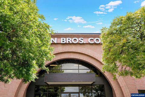 1820 - 1852 Fescue St SE Albany OR 97322