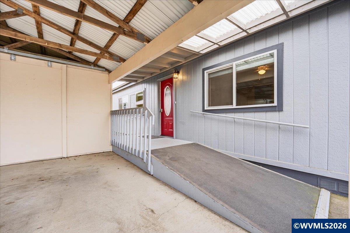 300 SE Lacreole #268 Dr