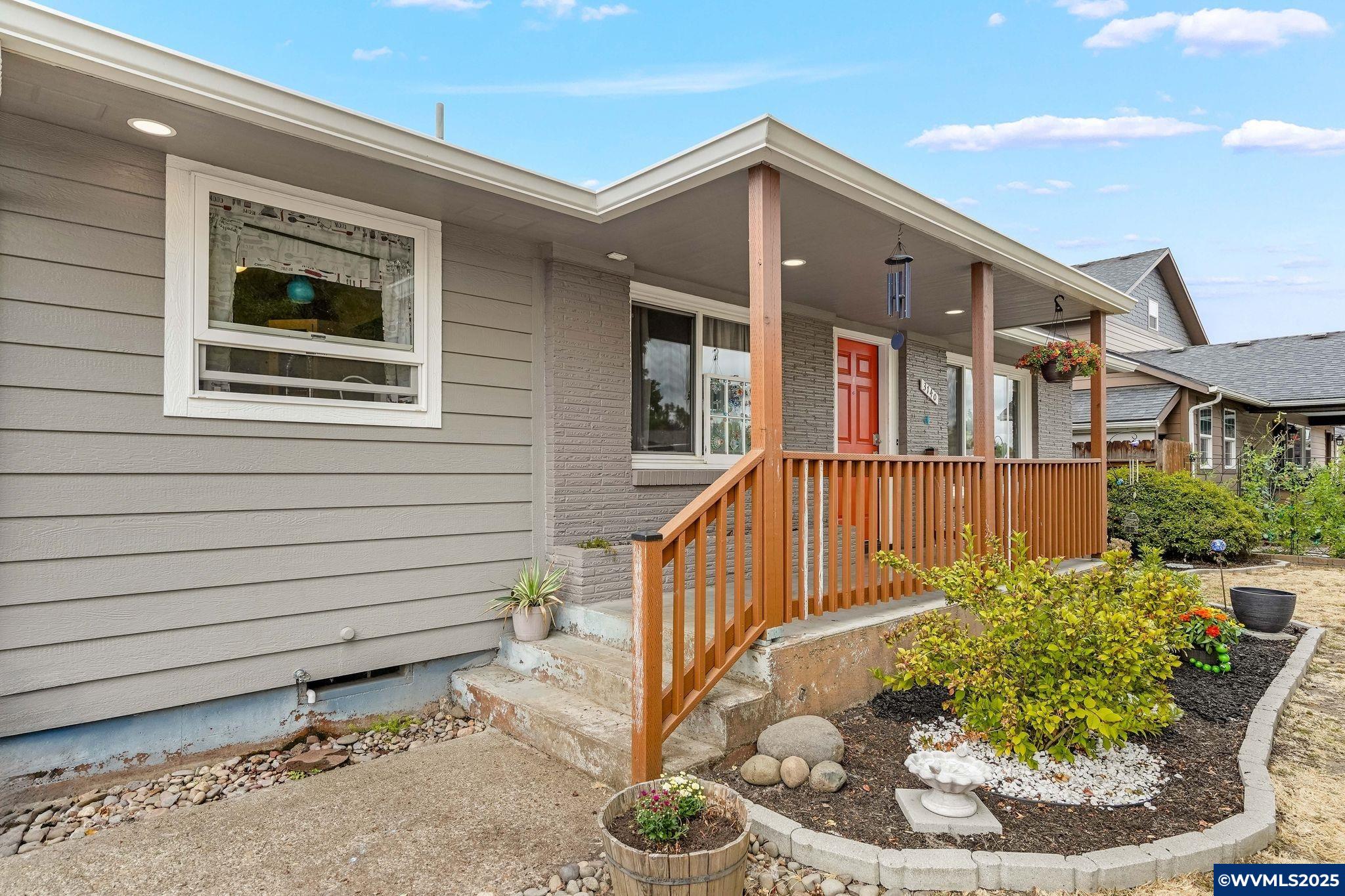 3140 15th Av SE