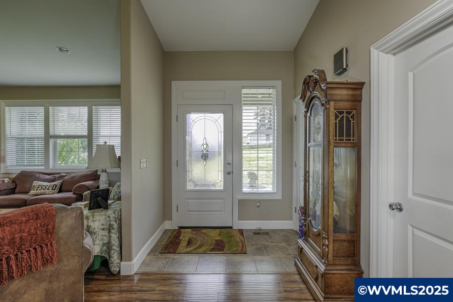 3487 Orchard Heights Rd NW