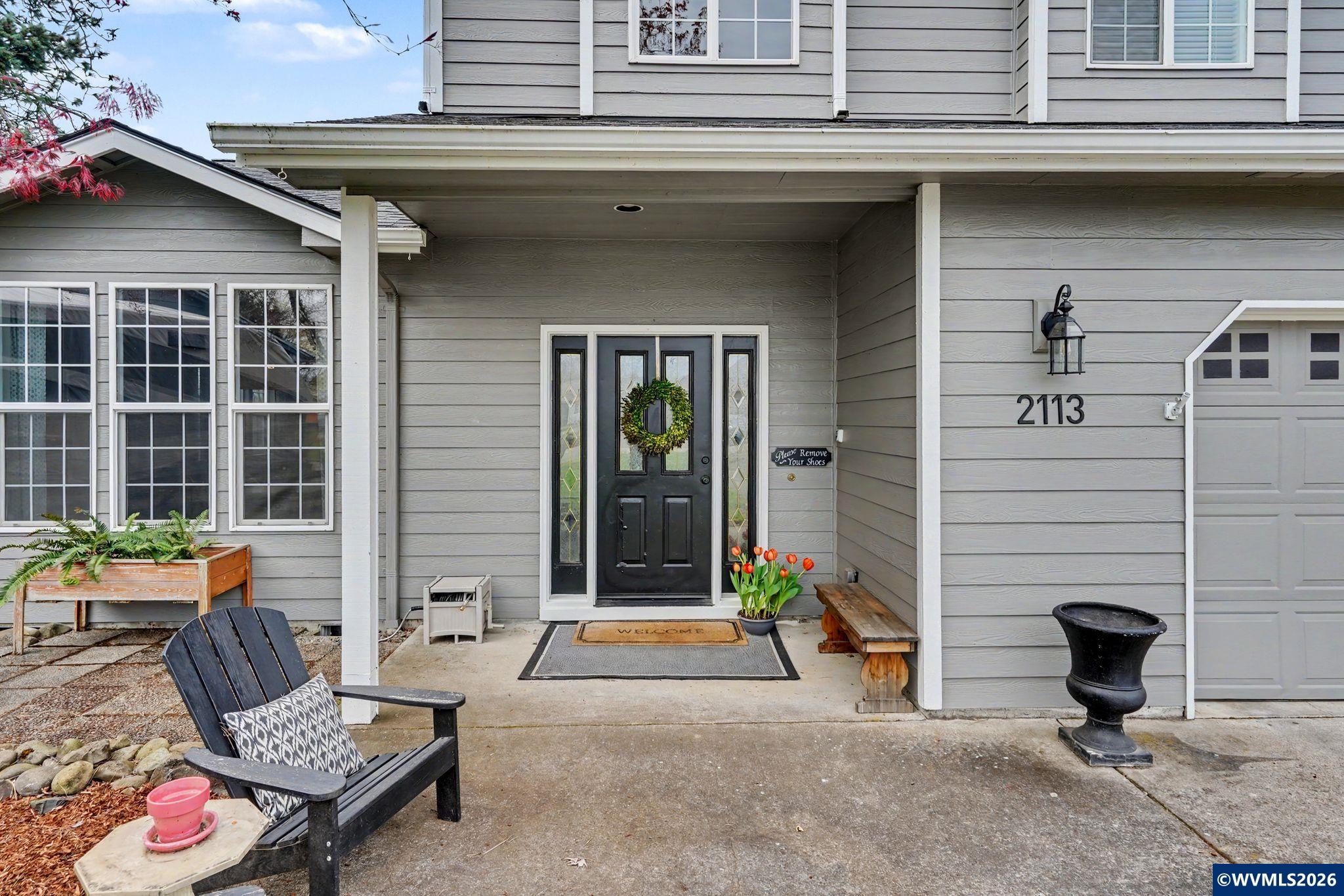 2113 Goldfinch Av SE