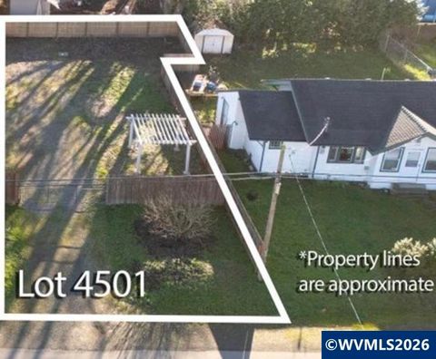 2128 (Next to) Front Av NE Albany OR 97321