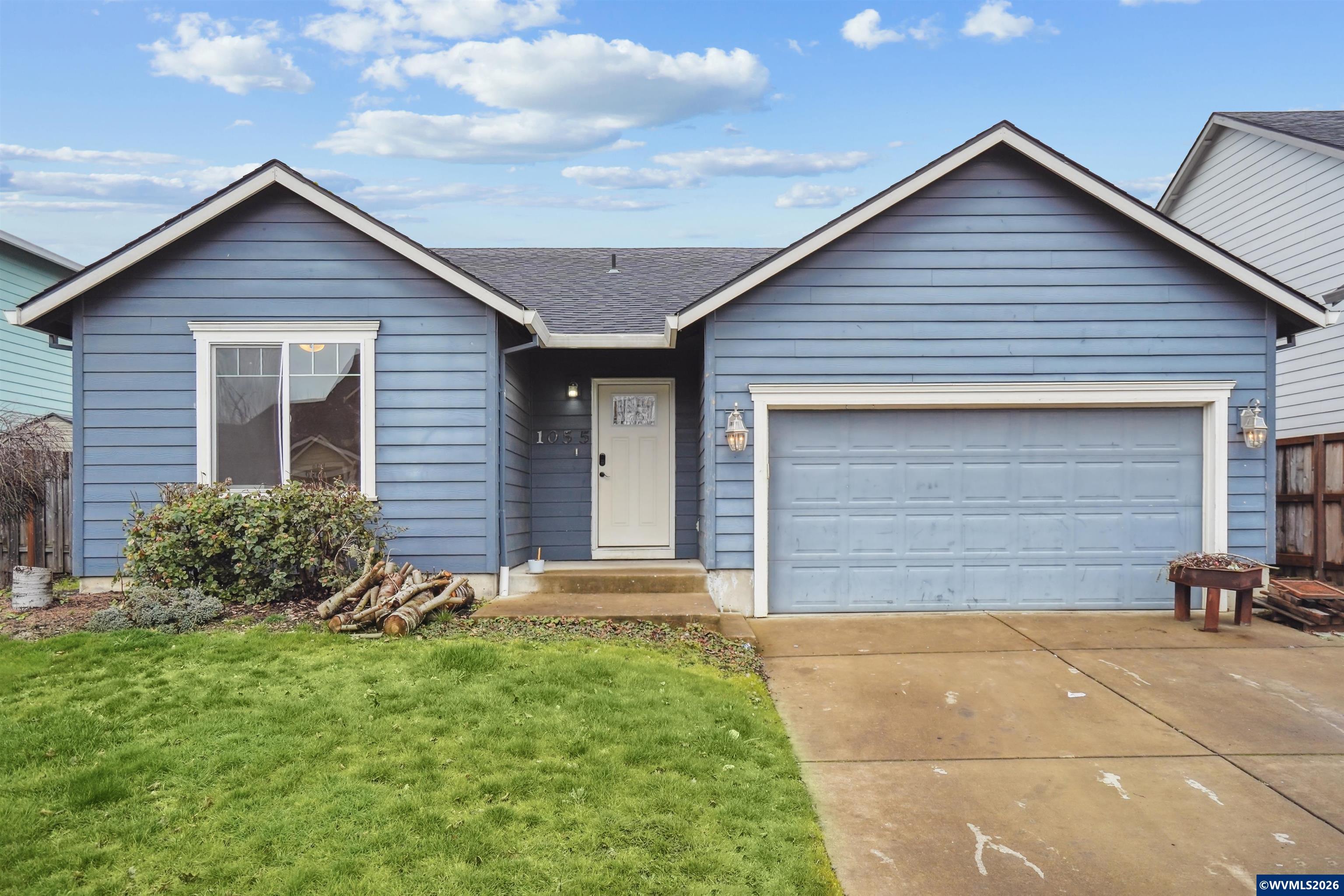 1055 SE Millright Av