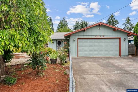 1315 Alder Dr NE Keizer OR 97303