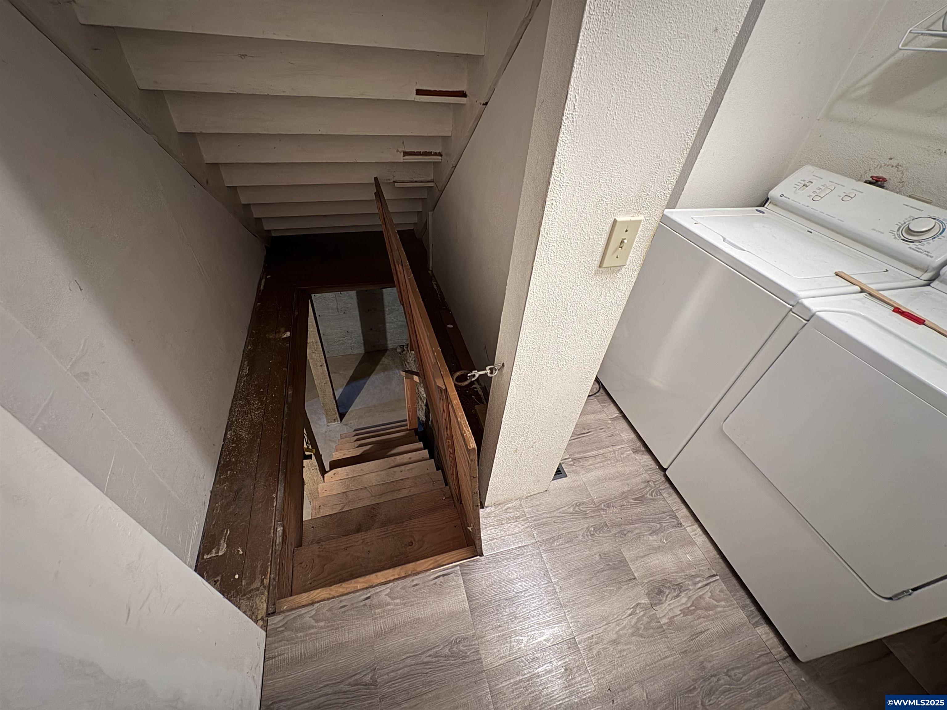 Stayton, Oregon 97383, United States, 4 Bedrooms Bedrooms, ,3 BathroomsBathrooms,Residential,Active,255219