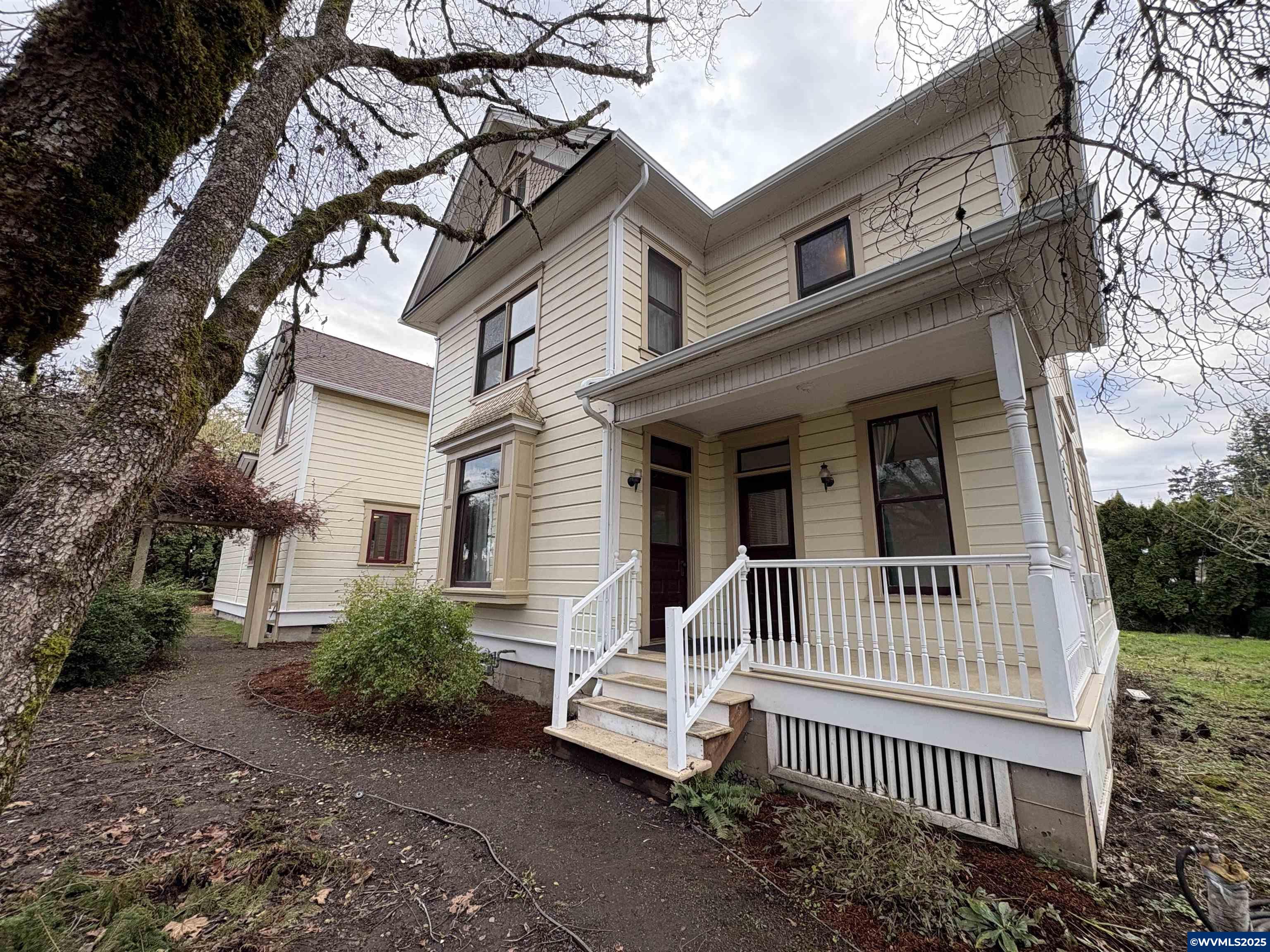 Stayton, Oregon 97383, United States, 4 Bedrooms Bedrooms, ,3 BathroomsBathrooms,Residential,Active,255219