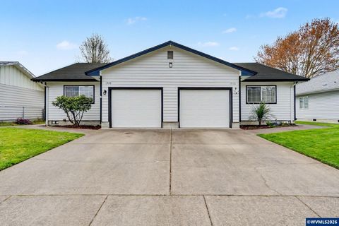 1916,1920 SE 16th Av Albany OR 97321