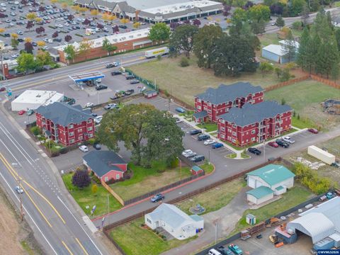 13001 S Cromptons Ln Molalla OR 97038