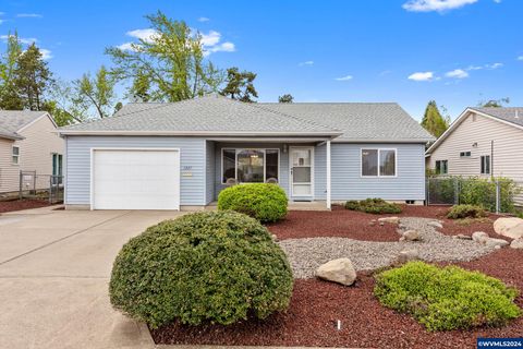 1327 Mulberry Dr, Woodburn, OR 97071 - MLS#: 816224