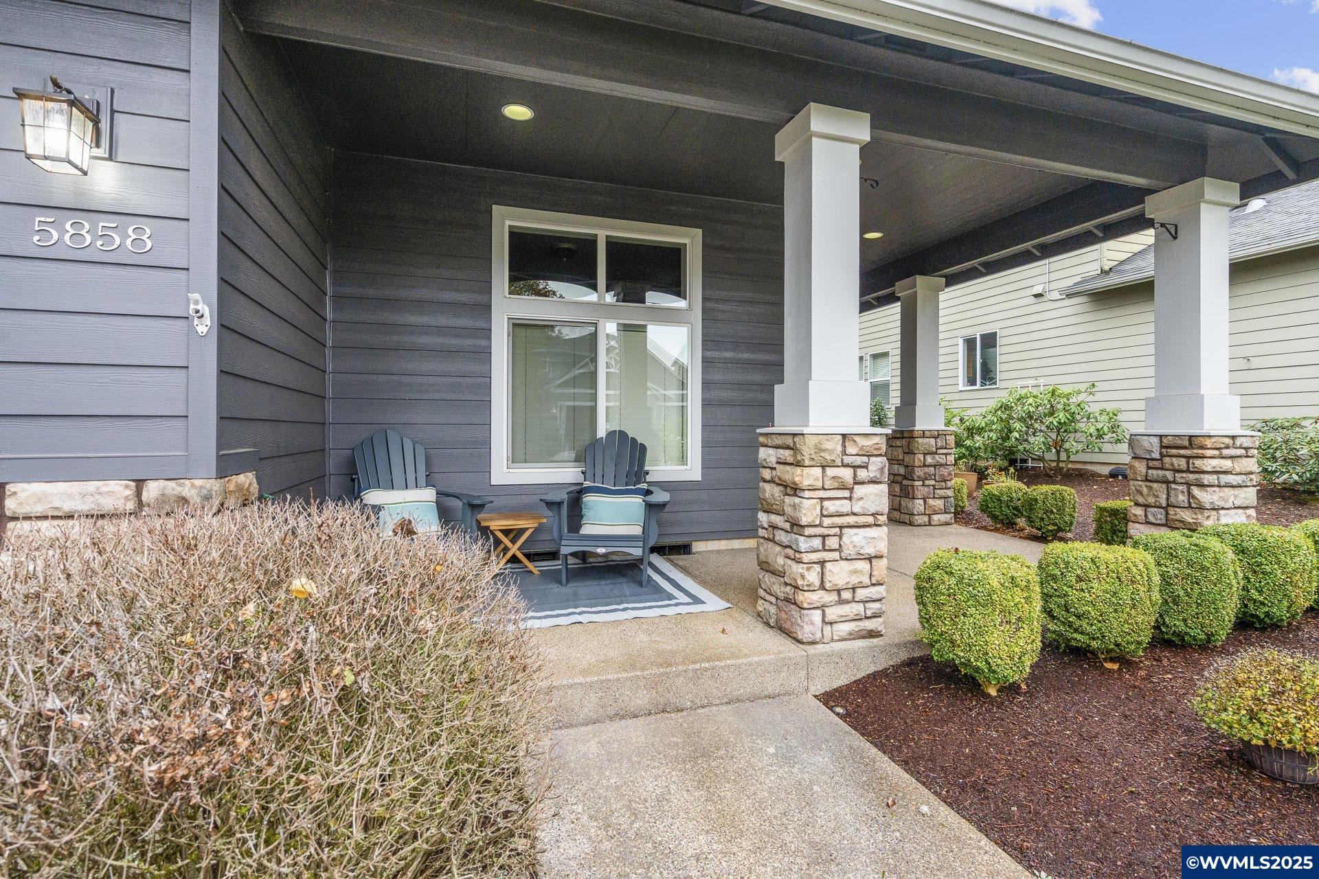 5858 Poppy Hills St SE