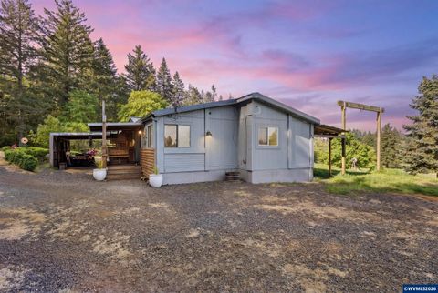 3543 Crooked Finger Rd NE Scotts Mills OR 97375
