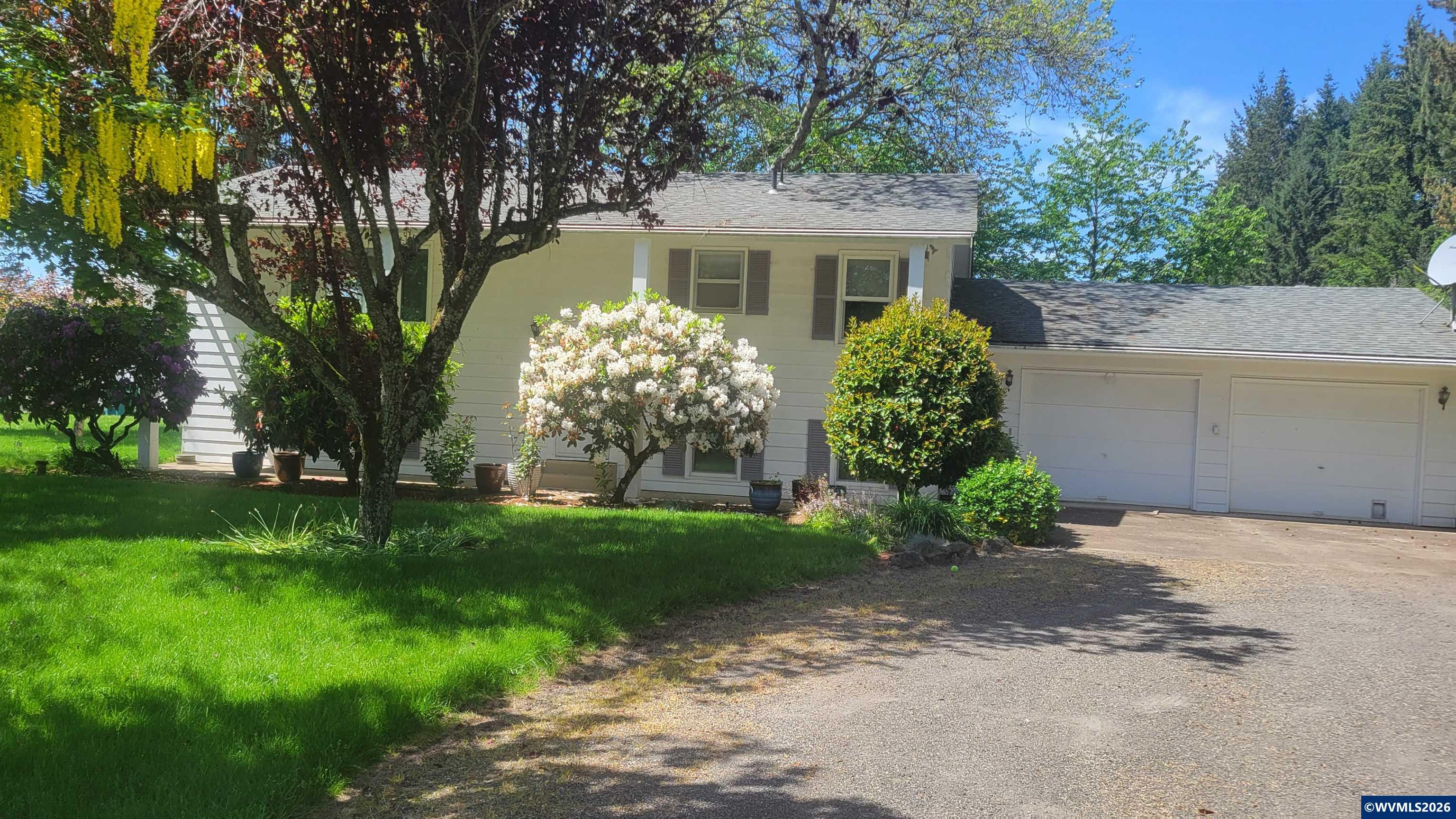 16765 NE Kings Grade