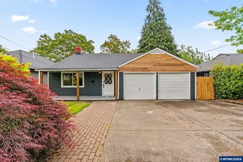 1858 W Nob Hill St SE Salem OR 97302