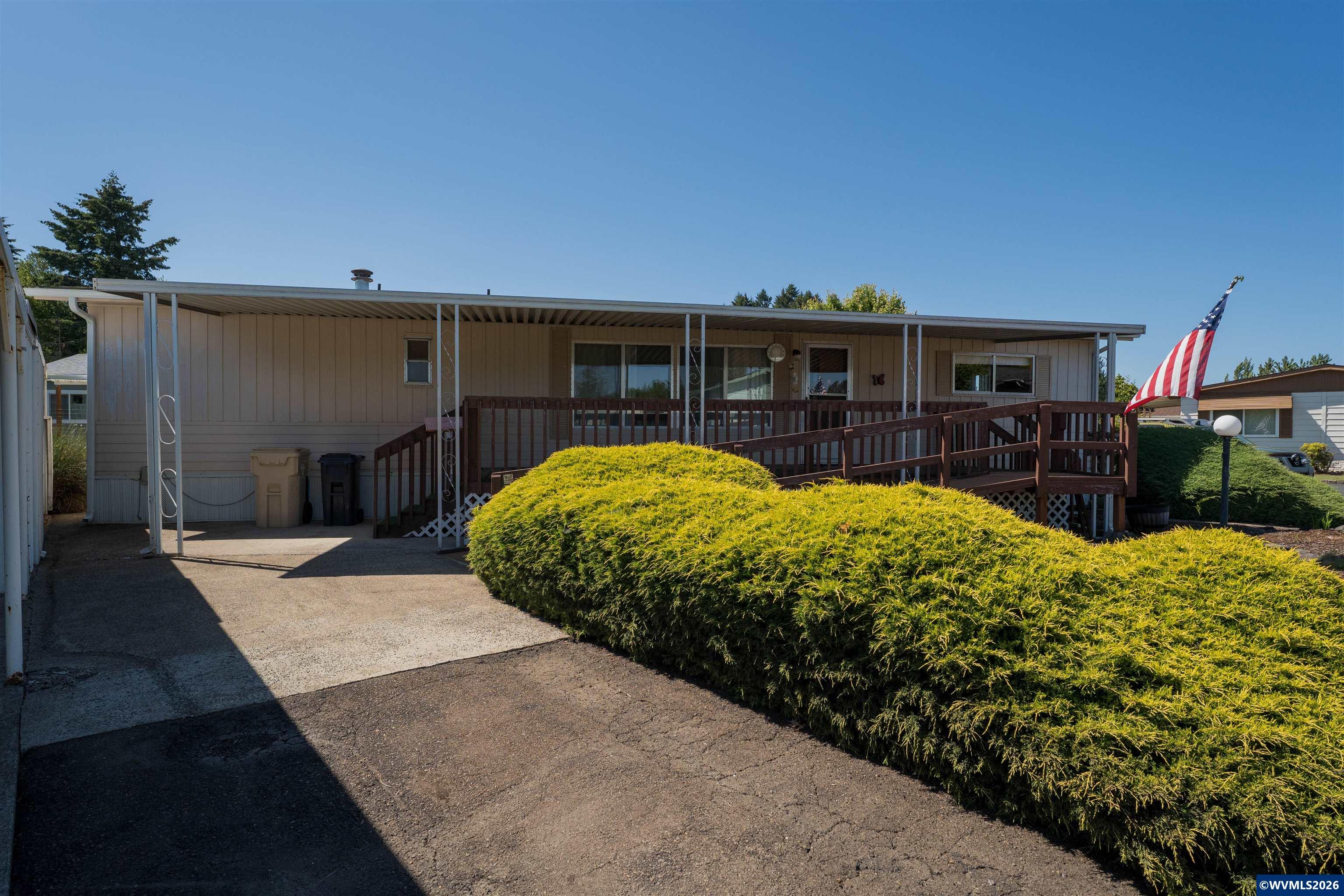 277 NE Conifer #65 Bl