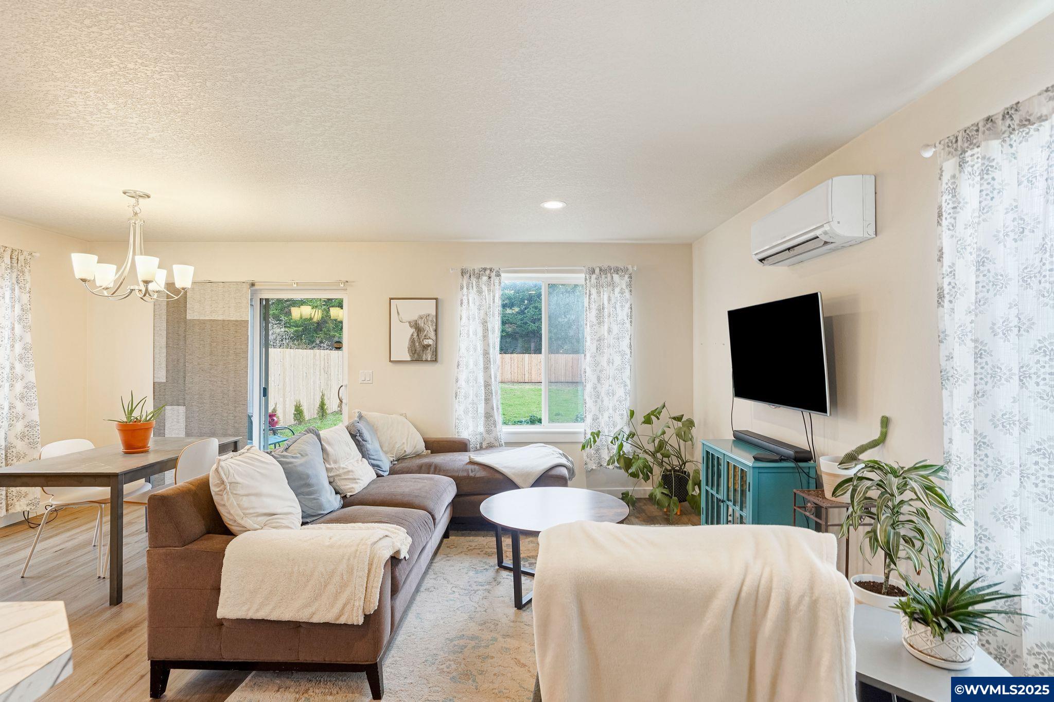 3902 Hawthorne Av NE