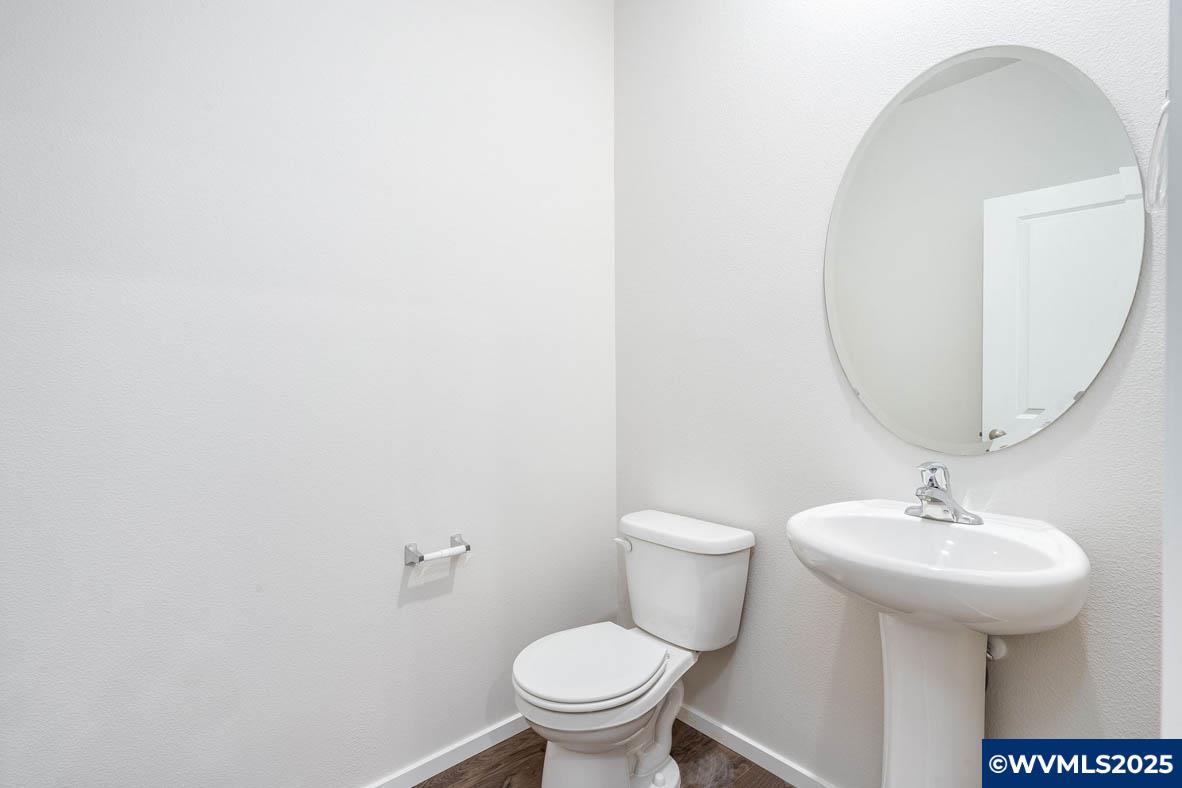 356 Greencrest St NE